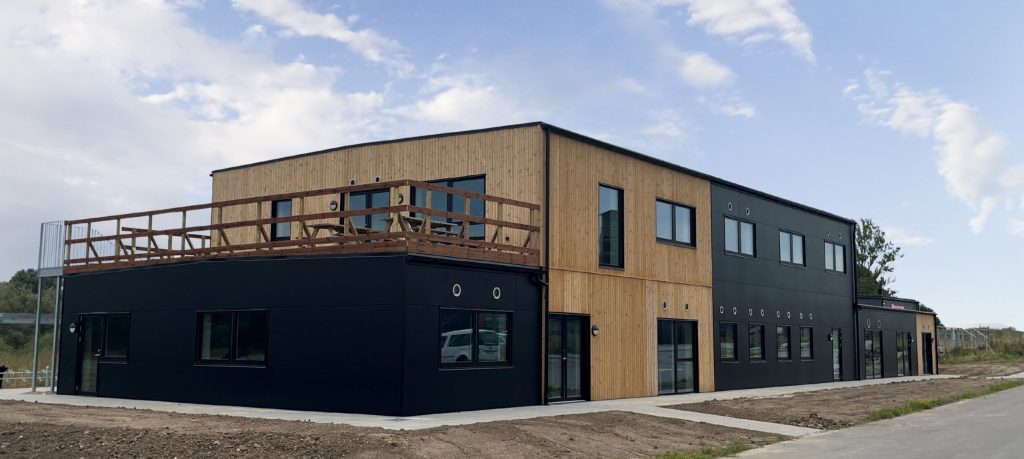 Et billede af DSBs nye kontorbygning i Vinge på sjælland.